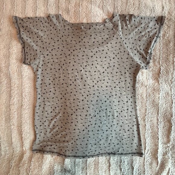 MADE IN CANADA - Flutter Sleeve, Scoop Neck Bamboo Top - Pretty Crow Print - Picture 6 of 11